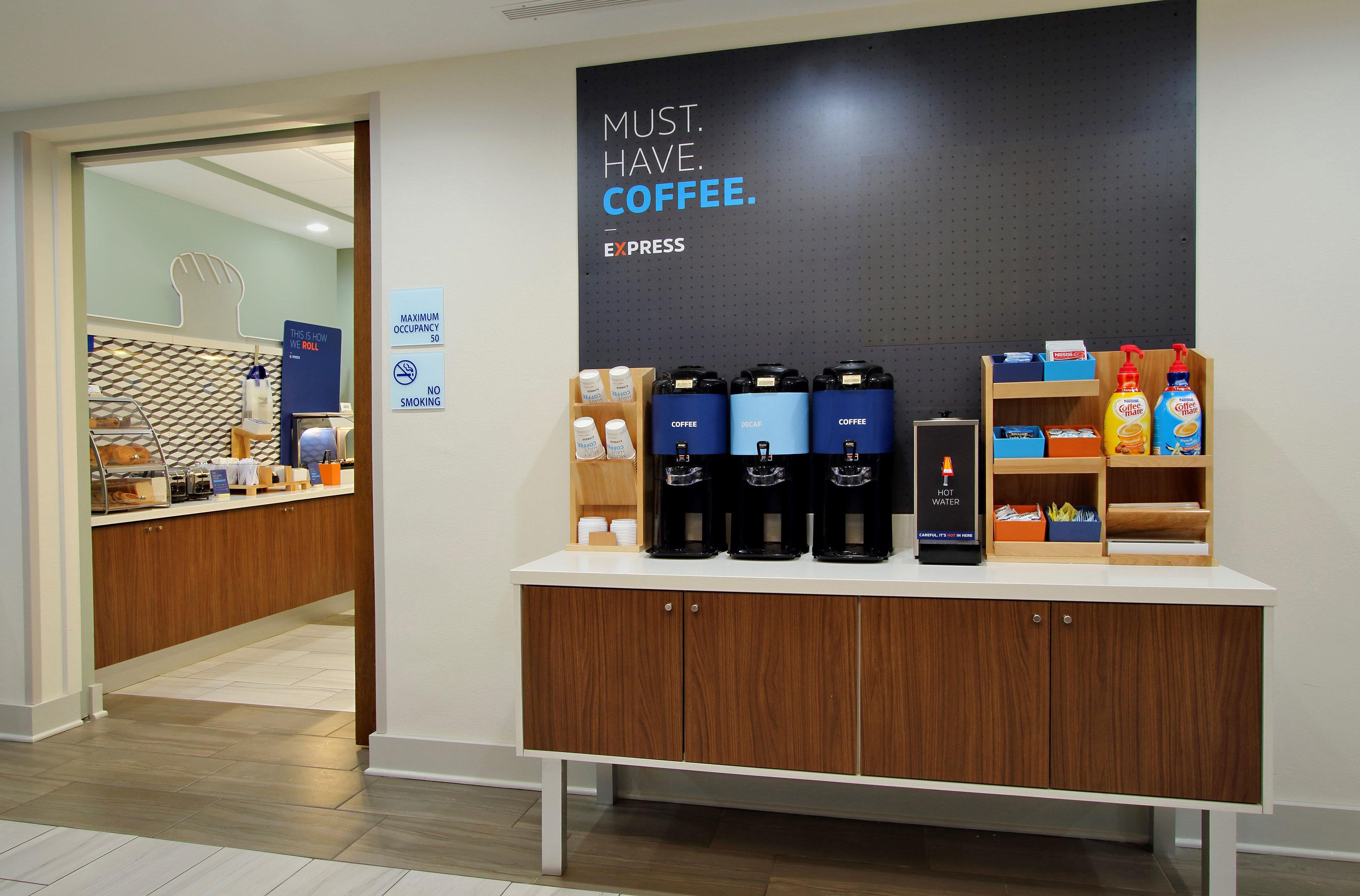 Holiday Inn Express Hotel And Suites Pearsall By Ihg Esterno foto